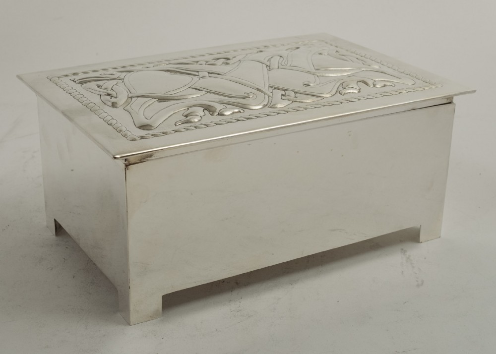 Fabulous English Arts & Crafts Table Box - circa 1910 View IV