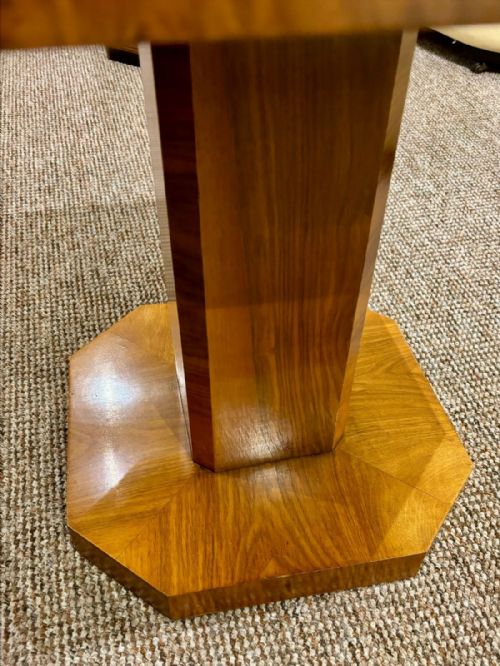 ART DECO COFFEE TABLE WALNUT 1930S EXCELLENT CONDITION - ADDITIONAL PHOTO 1