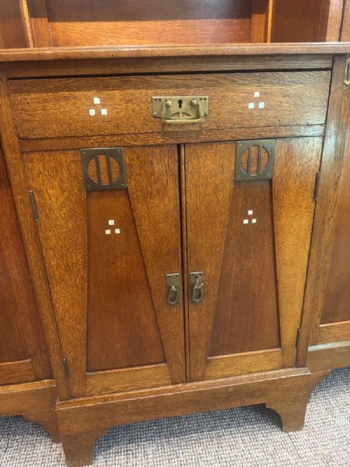 ARTS AND CRAFTS MOVEMENT CONTINENTAL SECESSIONIST SIDEBOARD AND DRESSER - ADDITIONAL PHOTO 1