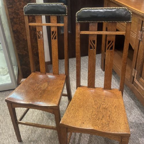 ARTS AND CRAFTS OAK CHAIR - ADDITIONAL PHOTO 2