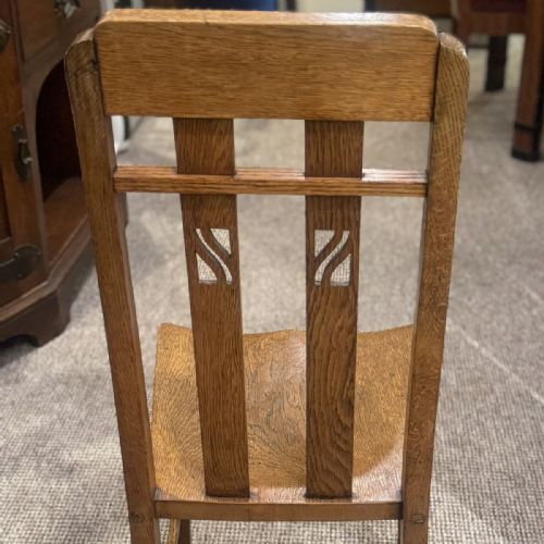ARTS AND CRAFTS OAK CHAIR - ADDITIONAL PHOTO 5