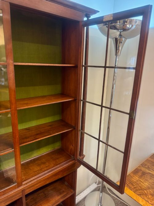 ARTS AND CRAFTS MOVEMENT WALNUT BOOKCASE - ADDITIONAL PHOTO 4