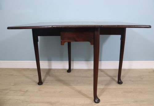 Lovely Dropleaf Table Is Made from Solid Mahogany