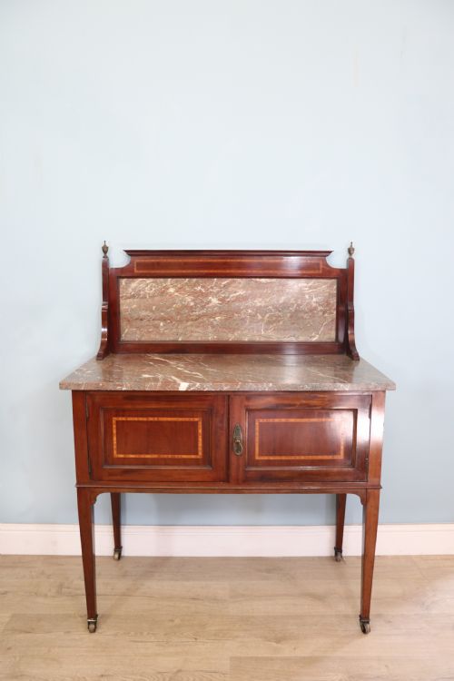 A Lovely Small Edwardian Washstand!