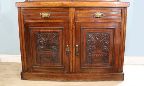 A LOVELY ANTIQUE AMERICAN WALNUT ADVERTISING CABINET - ADDITIONAL PHOTO 14