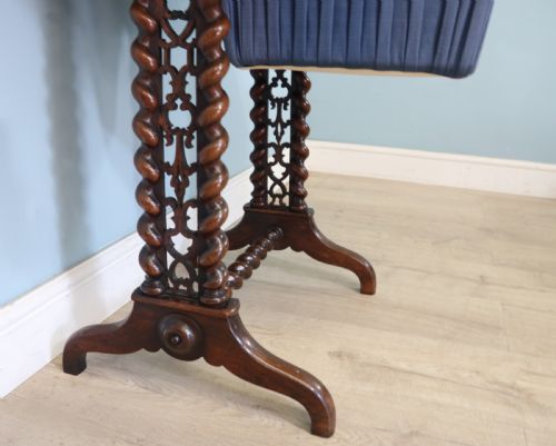 19TH CENTURY SOLID ROSEWOOD SEWING TABLE - ADDITIONAL PHOTO 7