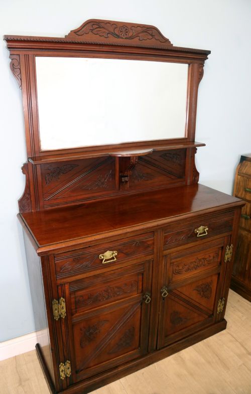 LOVELY VICTORIAN AMERICAN WALNUT SIDEBOARD - ADDITIONAL PHOTO 1