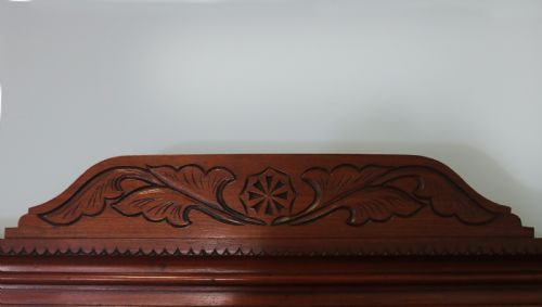 LOVELY VICTORIAN AMERICAN WALNUT SIDEBOARD - ADDITIONAL PHOTO 6