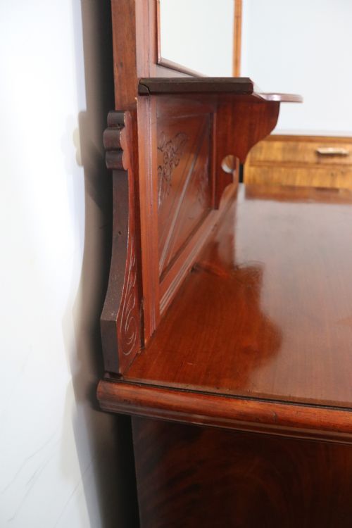LOVELY VICTORIAN AMERICAN WALNUT SIDEBOARD - ADDITIONAL PHOTO 11