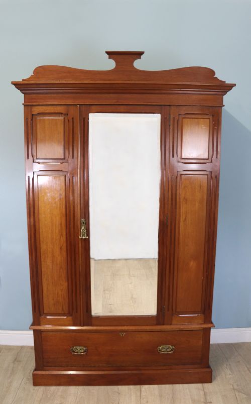 Late Victorian American Walnut Wardrobe