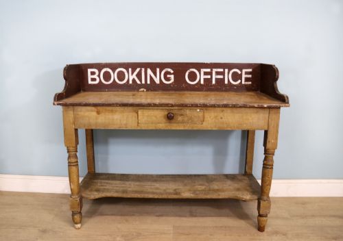 A Wonderful Victorian Pine Galleried Side Table!