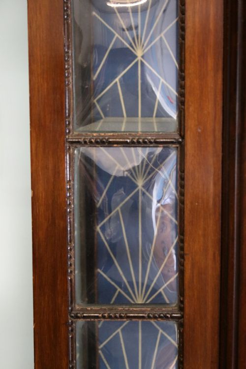 A LOVELY MAHOGANY FRAMED DISPLAY CABINET - ADDITIONAL PHOTO 6