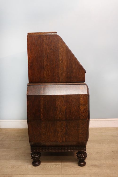 A MOST UNUSUALLY CONFIGURED OAK VENEERED BUREAU - ADDITIONAL PHOTO 10