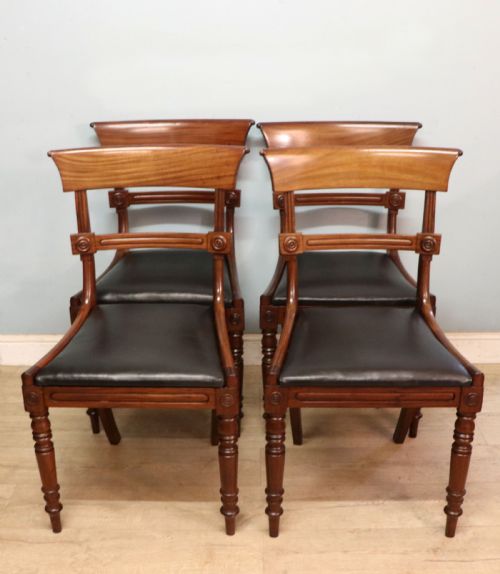 A LOVELY SET OF FOUR LATE GEORGIAN OR WILLIAM IV MAHOGANY BAR BACK DINING CHAIRS - ADDITIONAL PHOTO 3