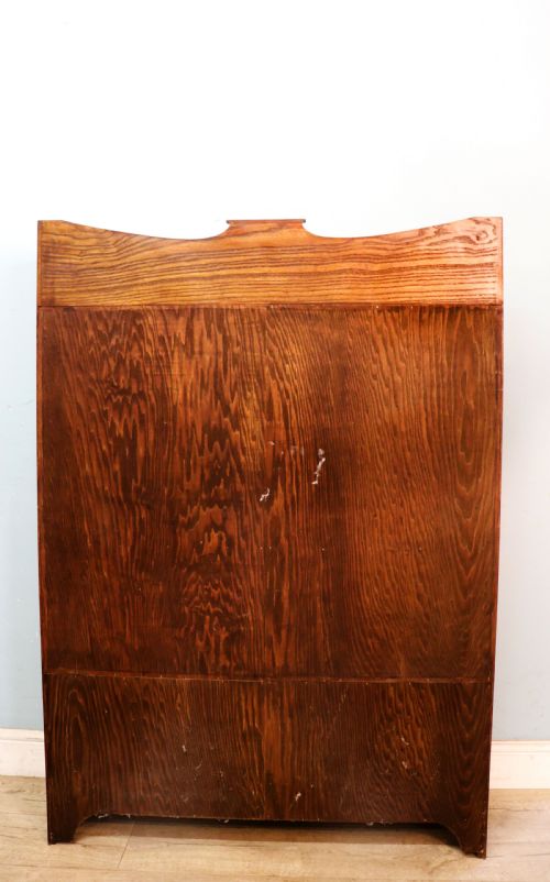 A LOVELY EARLY 20TH CENTURY OAK OPEN FRONT BOOKCASE BEAR THE SIGNATURE OF ALBERT GILLES A RENOWNED FRENCH COPPERSMITH - ADDITIONAL PHOTO 12