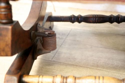 AN ABSOLUTELY LOVELY CHARMING LATE 19TH CENTURY AMERICAN CHILDS ROCKING CHAIR - ADDITIONAL PHOTO 23