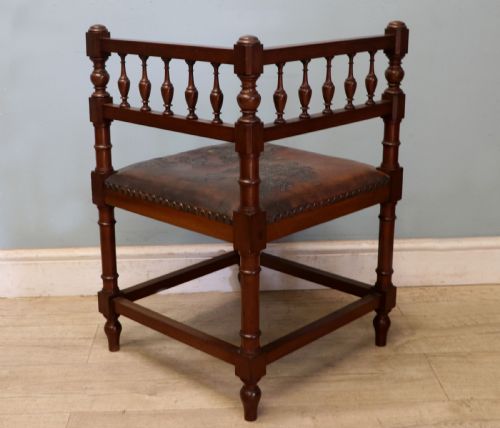 A LOVELY UNUSUAL LATE VICTORIAN CORNER CHAIR - ADDITIONAL PHOTO 6