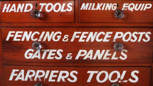 A LOVELY VICTORIAN PAINTED PINE CHEST OF FOUR DRAWERS SIGN WRITTEN FOR THE SMITHS AGRICULTURAL MERCHANTS OF STAFFORD - ADDITIONAL PHOTO 15