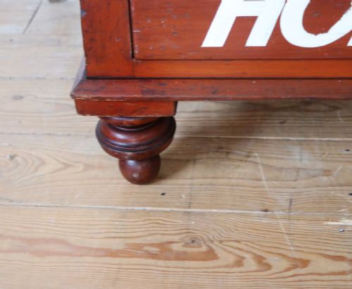 A LOVELY VICTORIAN PAINTED PINE CHEST OF FOUR DRAWERS SIGN WRITTEN FOR THE SMITHS AGRICULTURAL MERCHANTS OF STAFFORD - ADDITIONAL PHOTO 24