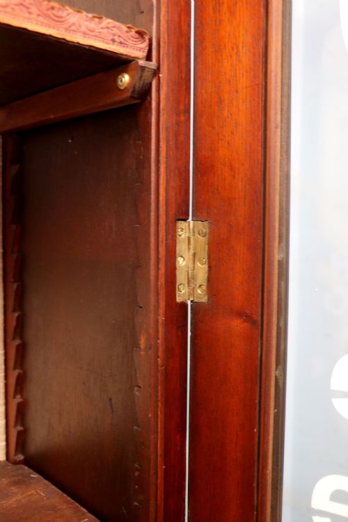 A BEAUTIFUL QUALITY VICTORIAN MAHOGANY BOOKCASE CABINET LATER SIGN WRITTEN WITH THE HOME OFFICE LOGO - ADDITIONAL PHOTO 21