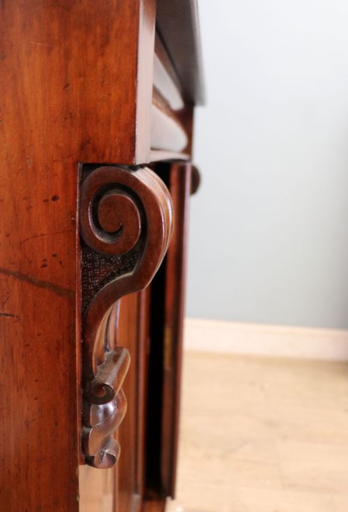 A BEAUTIFUL QUALITY VICTORIAN MAHOGANY BOOKCASE CABINET LATER SIGN WRITTEN WITH THE HOME OFFICE LOGO - ADDITIONAL PHOTO 27