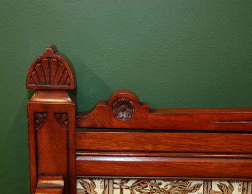 A VICTORIAN WASHSTAND IN THE AESTHETIC STYLE IN IMMACULATE ORIGINAL CONDITION - ADDITIONAL PHOTO 8