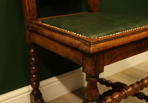 A LOVELY VICTORIAN OAK FRAMED BEAUTIFULLY CARVED HALL CHAIR IN THE CAROLEAN GOTHIC REVIVAL STYLE - ADDITIONAL PHOTO 15