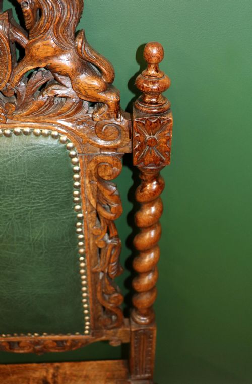 A LOVELY VICTORIAN OAK FRAMED BEAUTIFULLY CARVED HALL CHAIR IN THE CAROLEAN GOTHIC REVIVAL STYLE - ADDITIONAL PHOTO 17