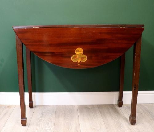 A LOVELY UNUSUAL EDWARDIAN MAHOGANY PEMBROKE TABLE OF OVAL FORM - ADDITIONAL PHOTO 6