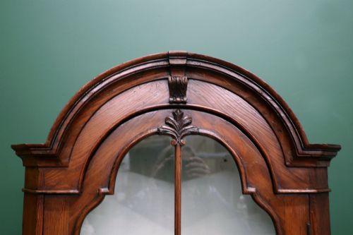 A LOVELY EARLY 20TH CENTURY FLOOR STANDING CORNER CABINET - ADDITIONAL PHOTO 4