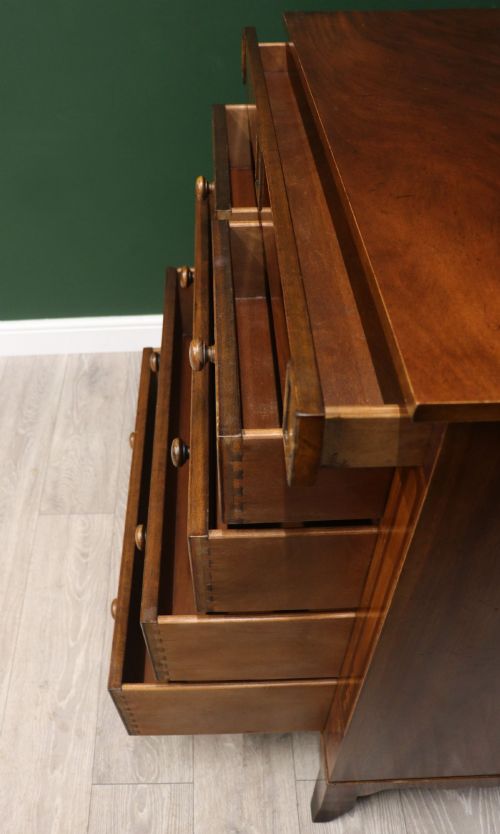 A LOVELY DIMINUTIVE MID VICTORIAN MAHOGANY CHEST OF DRAWERS - ADDITIONAL PHOTO 12