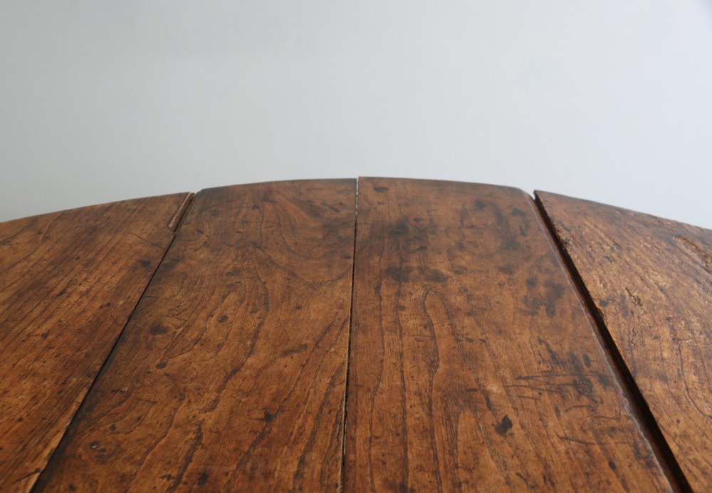 18th Century oak drop leaf dining table View VI