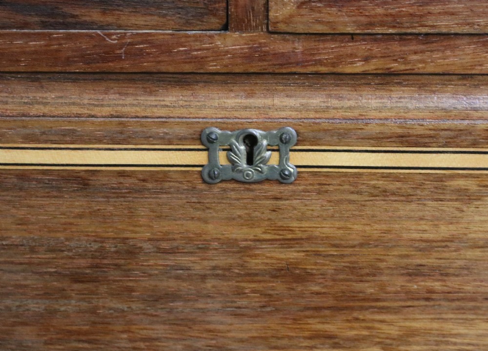  A lovely quality Edwardian solid mahogany and walnut line inlaid dressing chest View XII