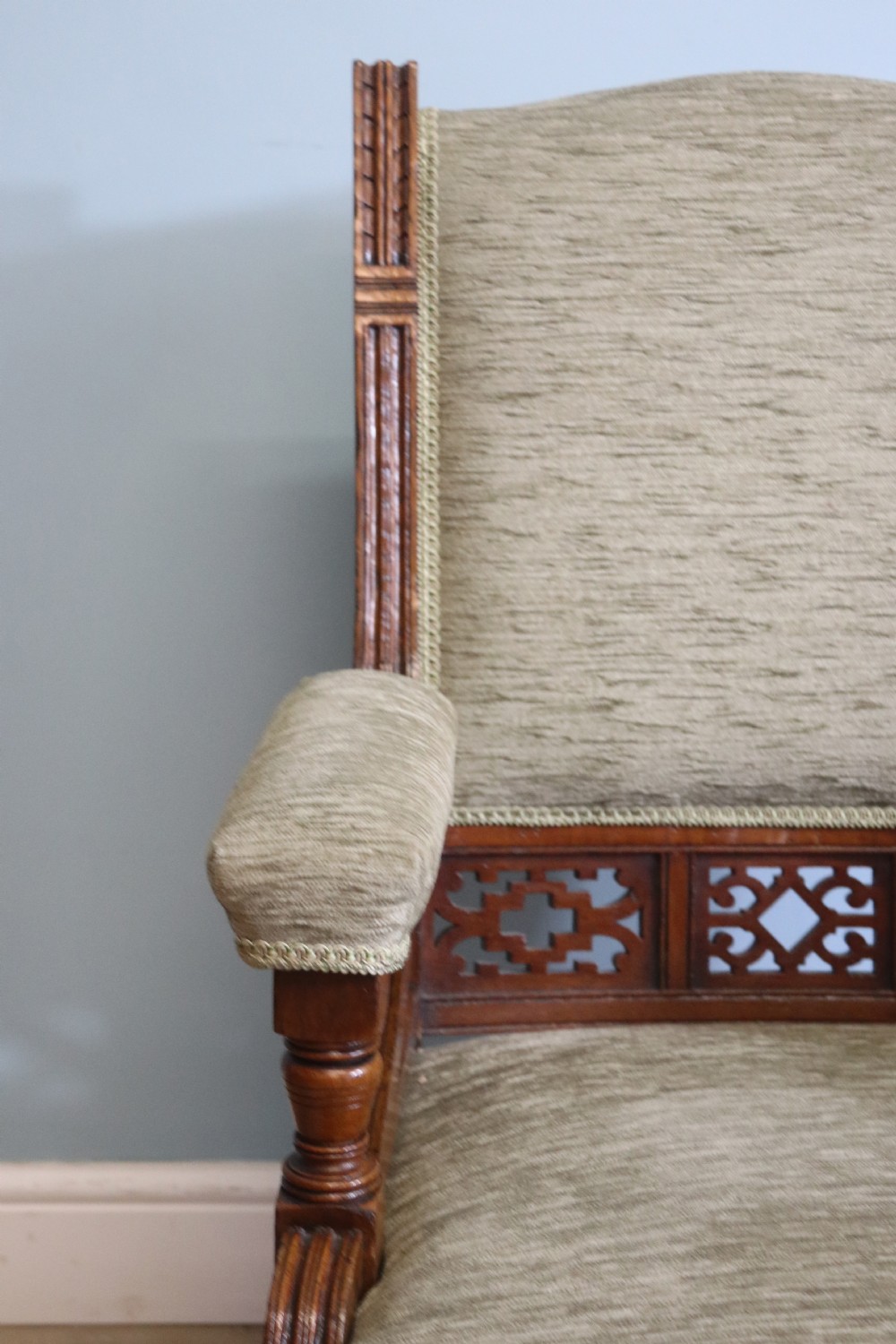 Late Victorian comfortable armchair in the Arts and Crafts style View IX