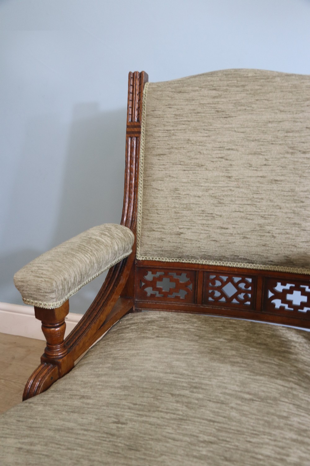 Late Victorian comfortable armchair in the Arts and Crafts style View X