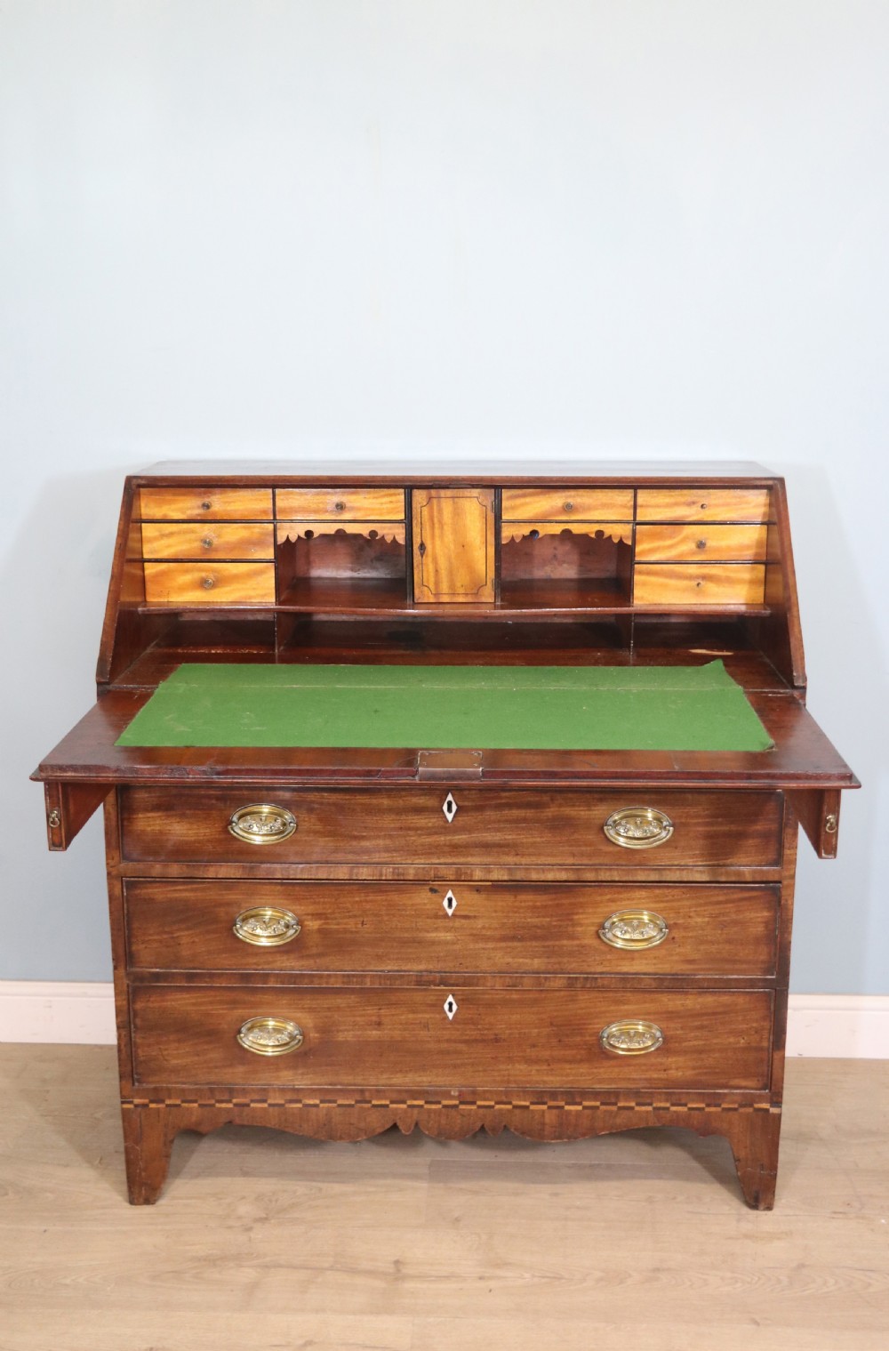 Mahogany Georgian bureau