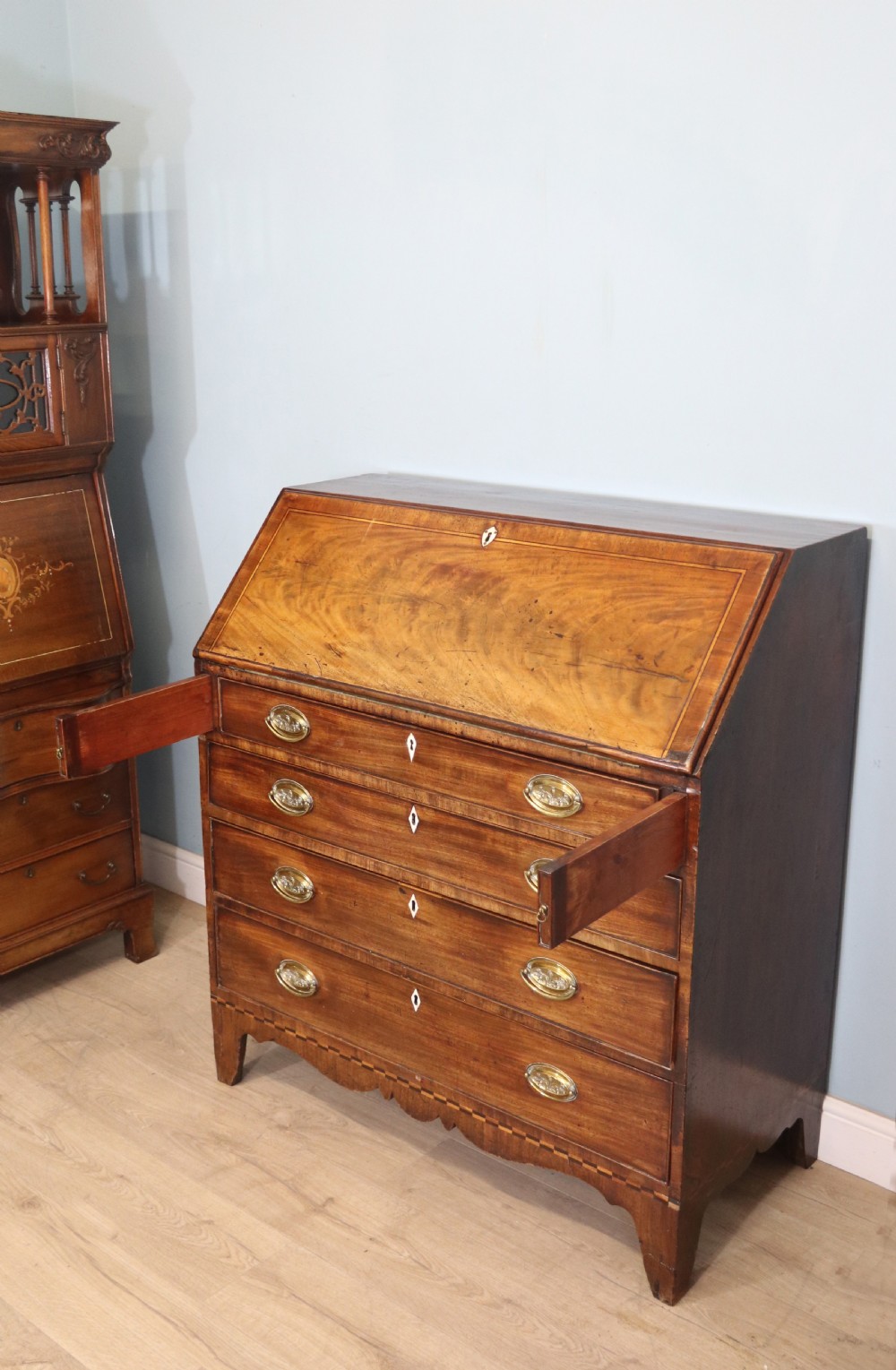 Mahogany Georgian bureau View XI