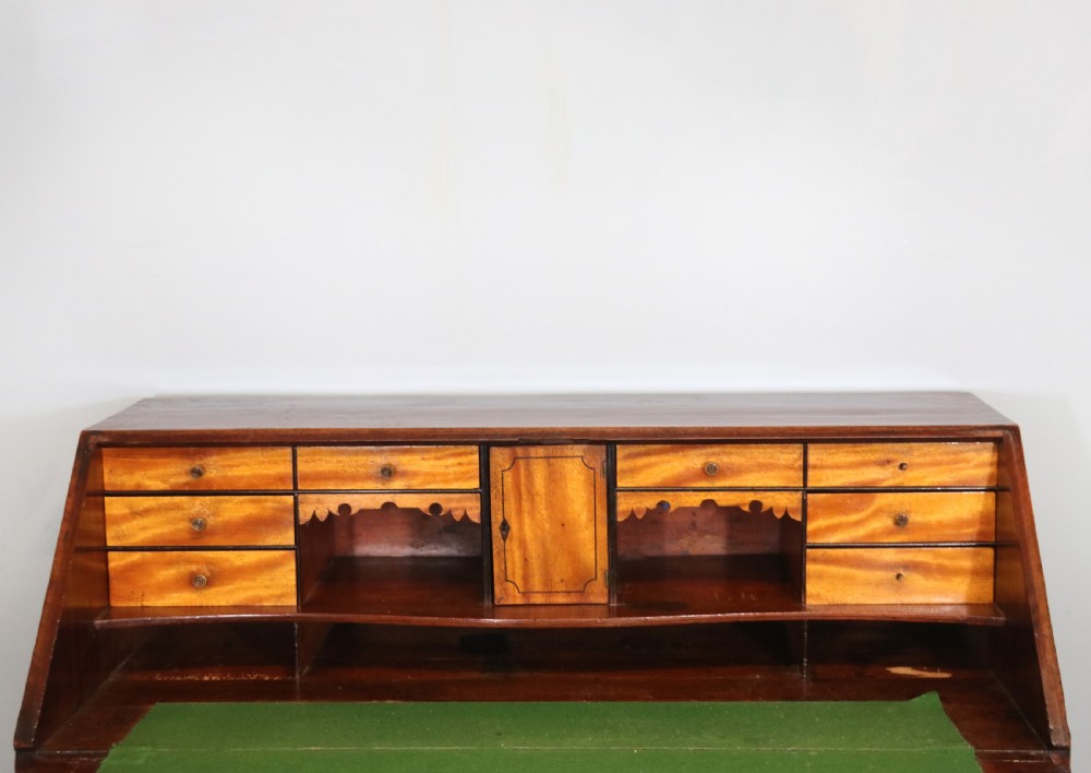 Mahogany Georgian bureau View XIII
