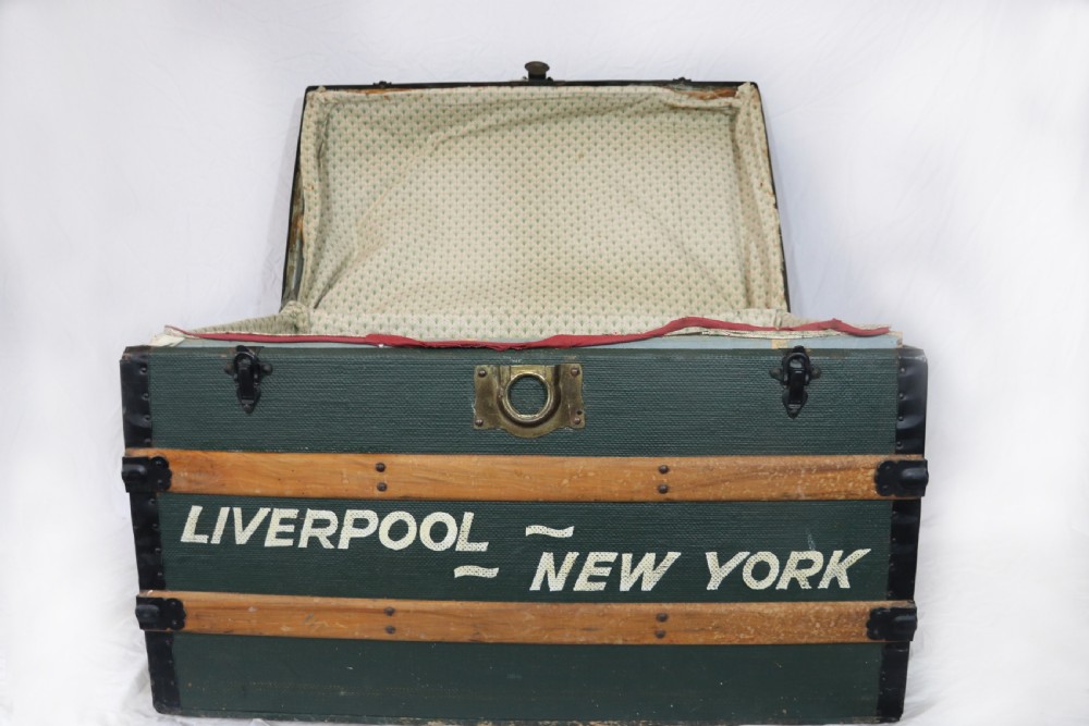 White Star line Liverpool – New York trunk View IV