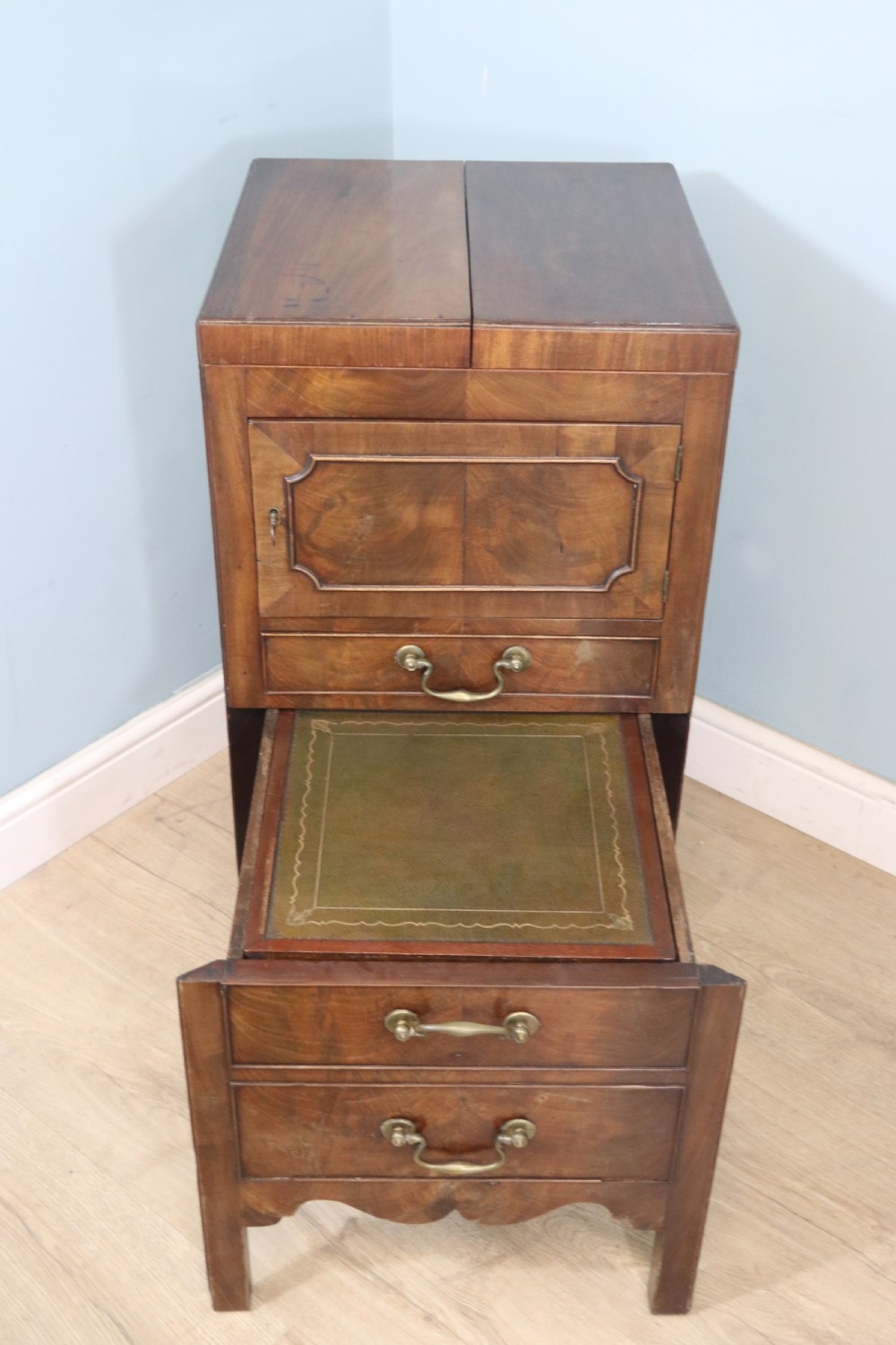 18th century combination washstand and commode  View V