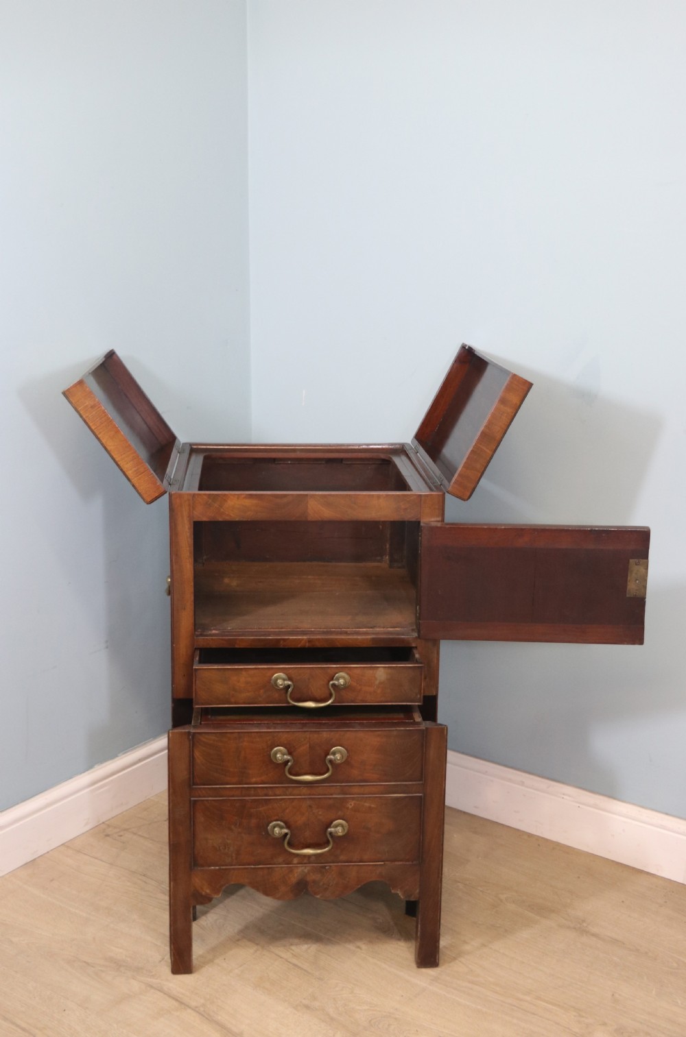18th century combination washstand and commode  View VIII