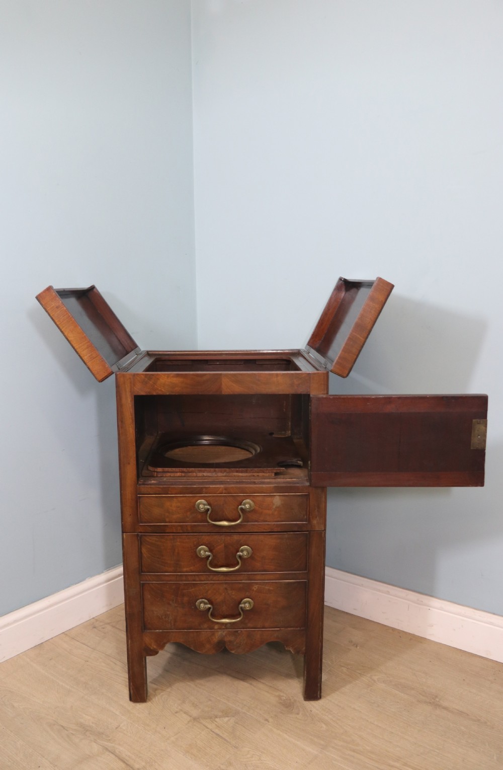 18th century combination washstand and commode  View IX