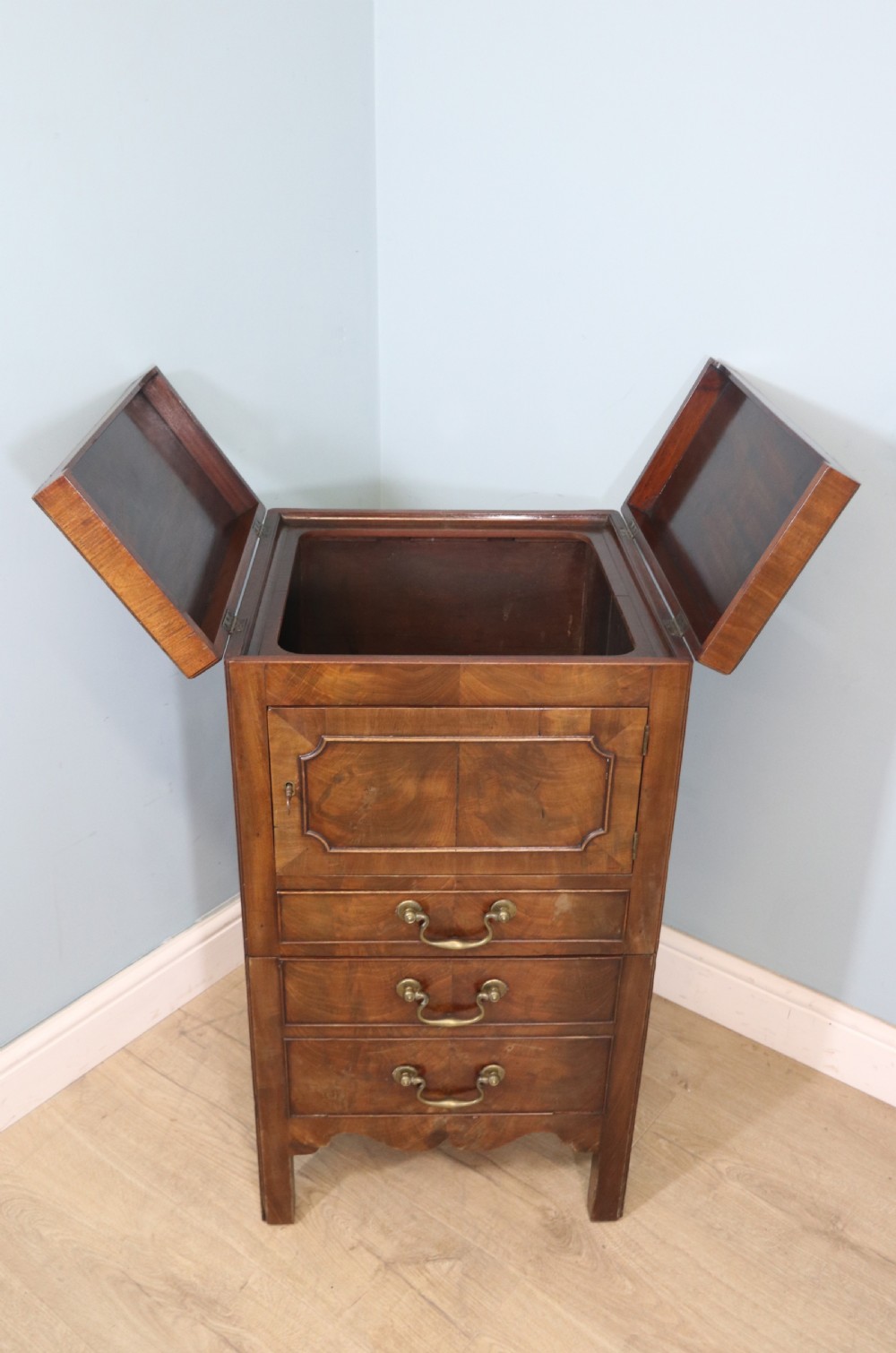 18th century combination washstand and commode  View X