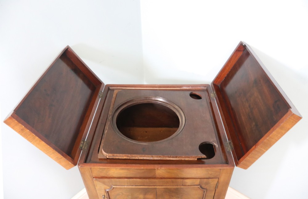 18th century combination washstand and commode  View XI