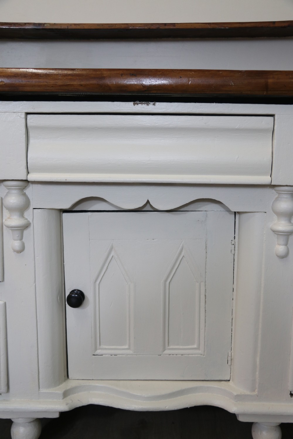 Lovely true Victorian dresser  View XI