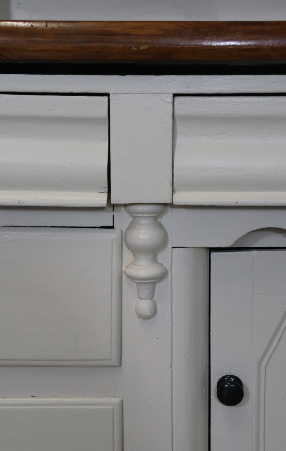 Lovely true Victorian dresser  View XII