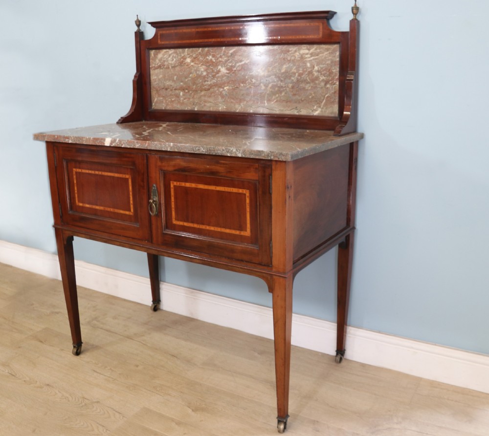 A lovely small Edwardian washstand!  View VI