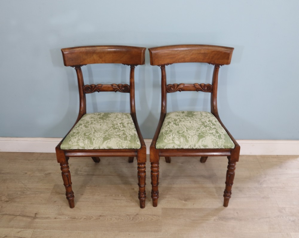 Set of four early to mid-Victorian bar back dining chairs View III