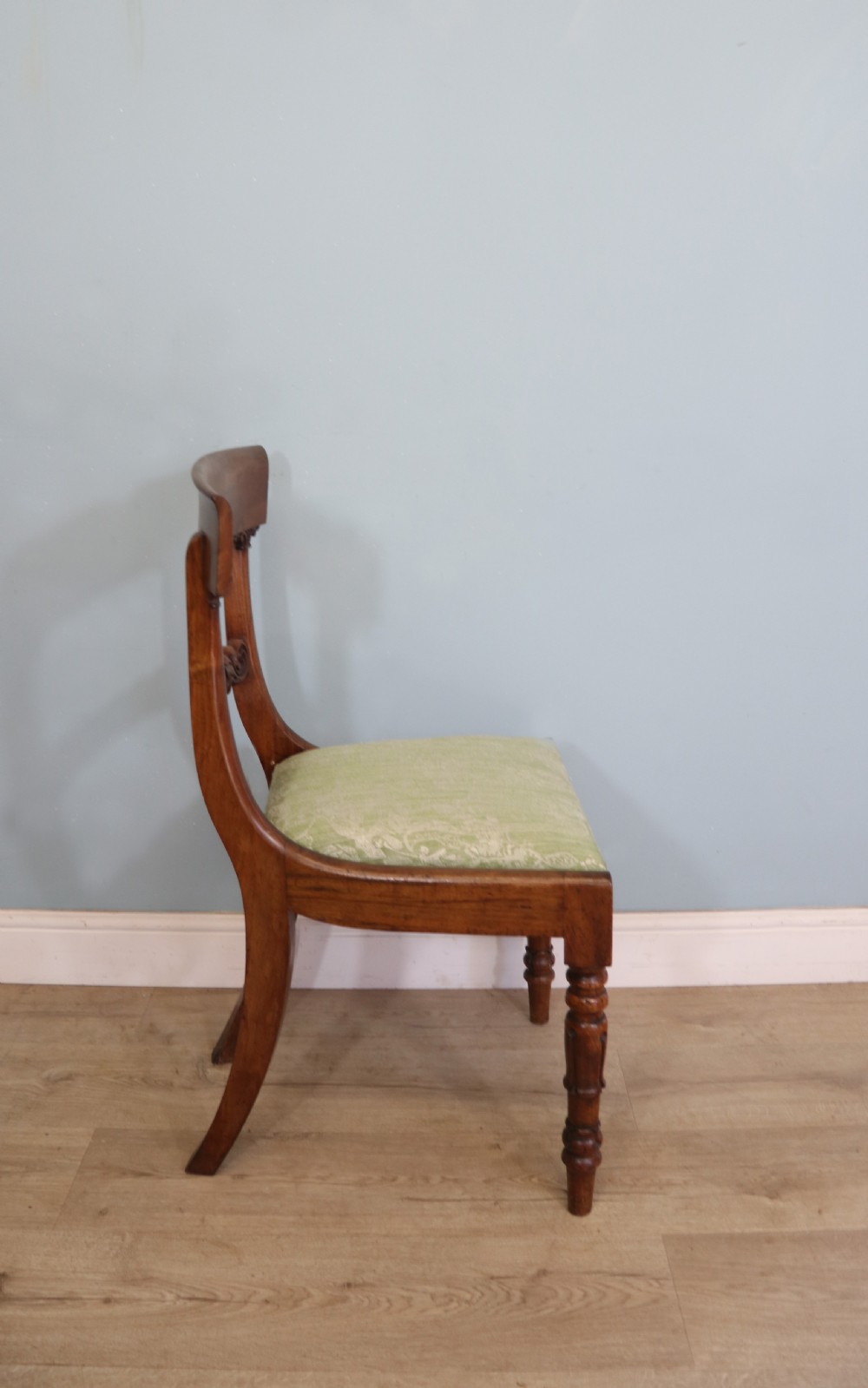 Set of four early to mid-Victorian bar back dining chairs View VIII