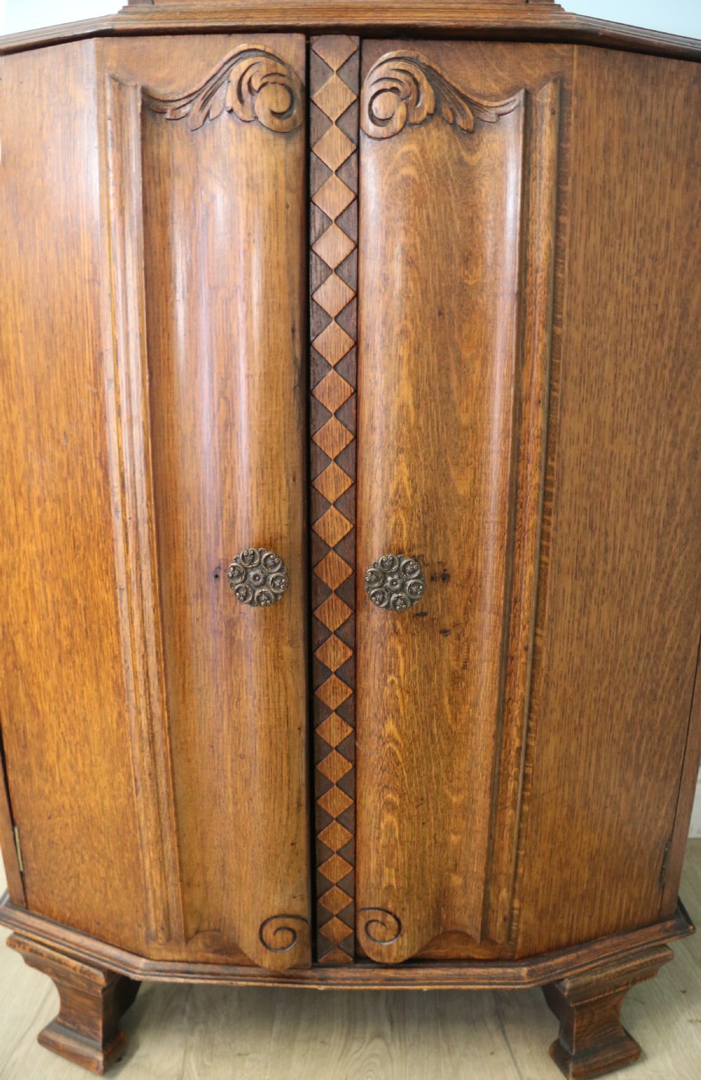 Oak side cabinet dates from the 1930s View XI